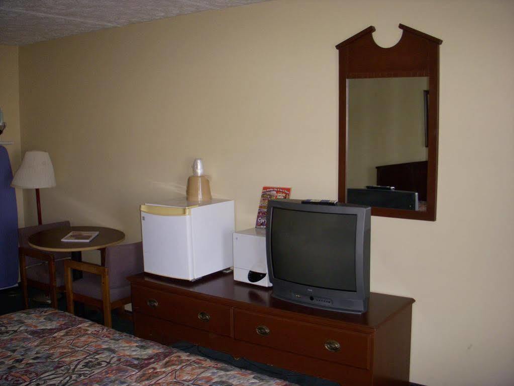 Smoky View Inn Pigeon Forge Extérieur photo